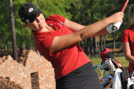 GWU's Allum Goes 1-1 in Match Play on Wednesday at the 2011 Toronto Star Women's Amateur Championship Image