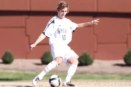 GWU Blanks No. 20 VCU, 1-0, on Sunday Afternoon; Finishes 2-0 at the UAB 'Soccer for a Cure' Classic Image