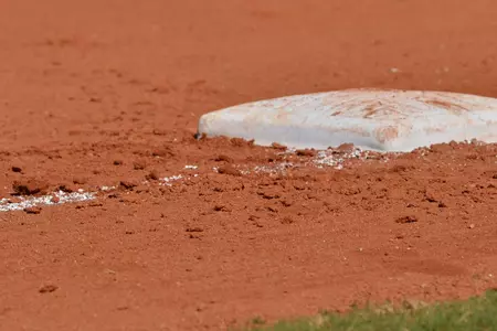 GWU Softball Has Five Named as 2012 NFCA All-America Scholar-Athletes Image