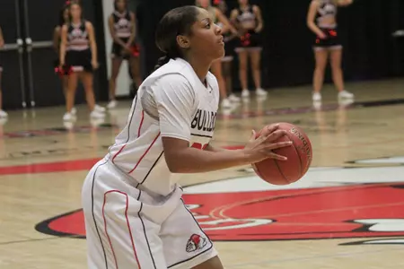 GWU Falls to Longwood, 70-62, in Non-Conference Play Sunday Afternoon Image