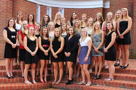 Gardner-Webb Women's Swimming Earns CSCAA Scholastic All-America Honors Image