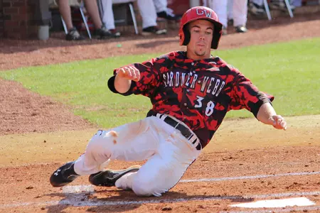 Gardner-Webb Loses Late Lead, Falls 9-7 To East Carolina Tuesday Image