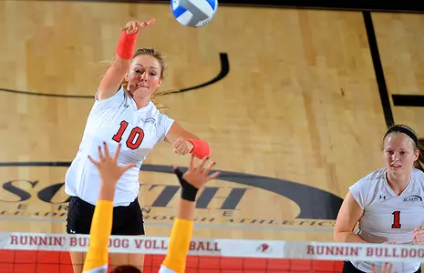 Balanced Attack Lifts Runnin' Bulldogs Over Presbyterian, 3-1 Image