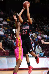 Longwood Sneaks Past Women's Basketball For First Conference Victory Of Season Image