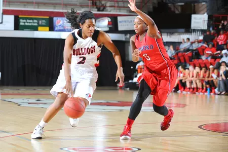 Radford Uses Strong Second Half To Power Past Women's Basketball Image