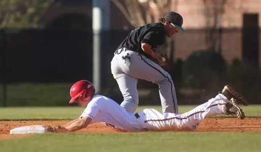 Diamond 'Dogs Walk Off With 7-6 Win Over Coastal Carolina Friday Image