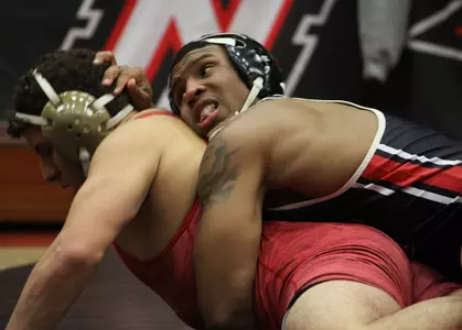 Gardner-Webb Wrestling, Falls 25-12, At No. 19 North Carolina Saturday Night Image