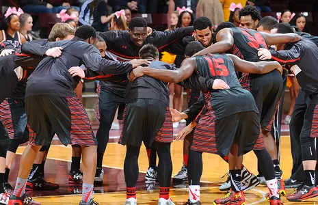 Late Bucket Lifts Winthrop Over Gardner-Webb, 71-68 Image