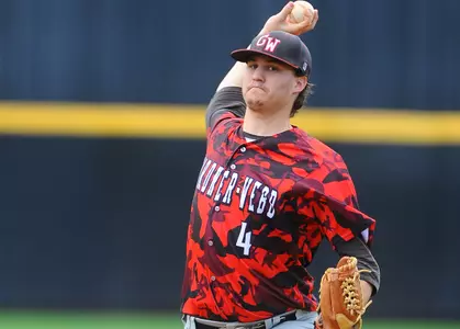 Diamond 'Dogs Hold Off Furman For 7-4 Road Win Wednesday Night Image