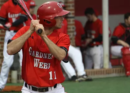DIamond 'Dogs Rally Past Holy Cross, 5-4, For 10th Win In A Row Image