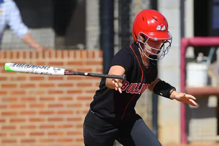 Four-Run Third Pushes Winthrop Past GWU Softball Image