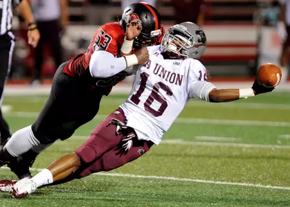 Red Zone Defense Sparks Gardner-Webb's 13-9 Win Over Virginia Union Image