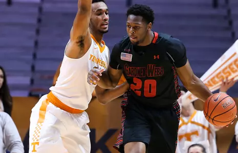 Runnin' Bulldogs Squeeze Out Nail-Biter At Longwood, 67-66 Image