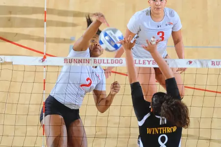 @GWU_VB Falls to Radford, 3-1, Saturday Afternoon Image