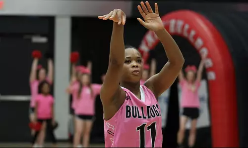 Big Third Quarter Pushes Women's Basketball Past Presbyterian Image