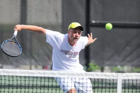 Men's Tennis Fights Past Fairfield Image