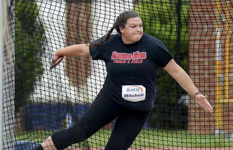 Mitchell's Record Day Spurs Runnin' Bulldogs to Strong Start at Big South Championships Image