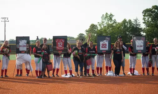 Softball Completes Sweep Of Winthrop On Senior Night Saturday Evening Image