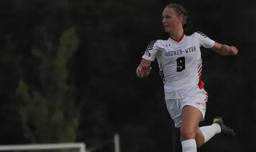 Women's Soccer Rally Falls Short In 2-1 Loss To Davidson Friday Night Image