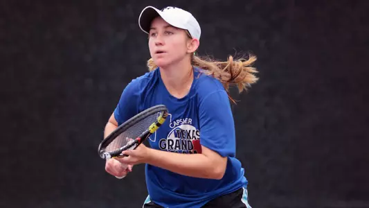 Adrienne Vesely Recruit