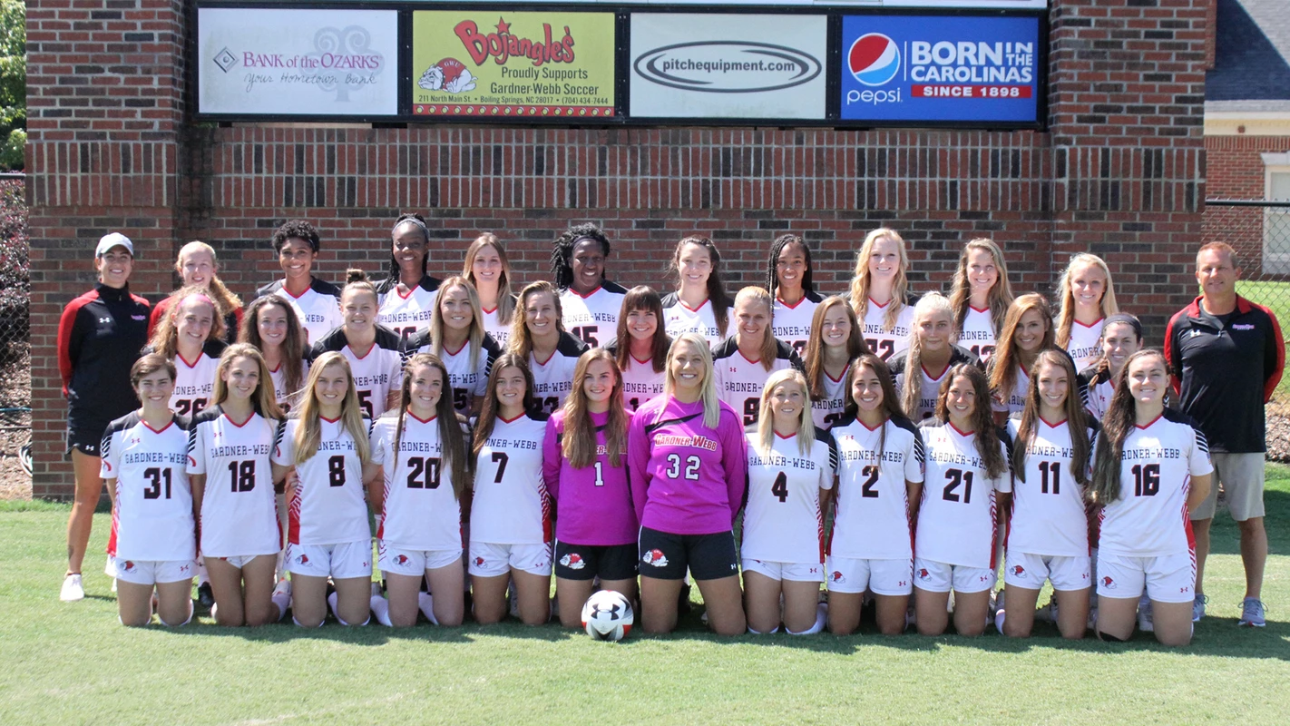2018 W.Soccer Team Photo