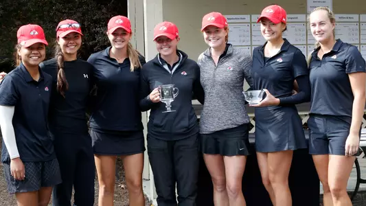 GWU Women Hounds Ear