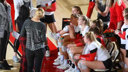 Volleyball vs. UNCA 2019