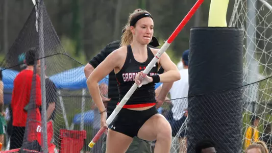 Louise Schmidtgen at Terrier Relays 2019