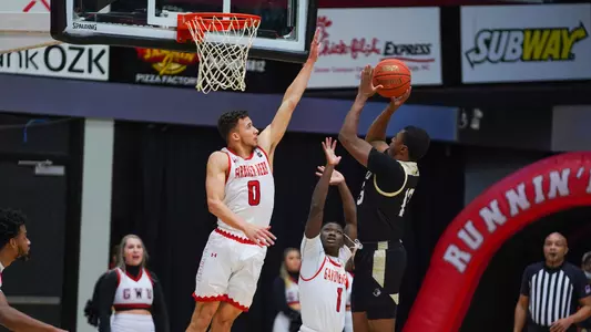 Lance Terry block attempt vs. Wofford