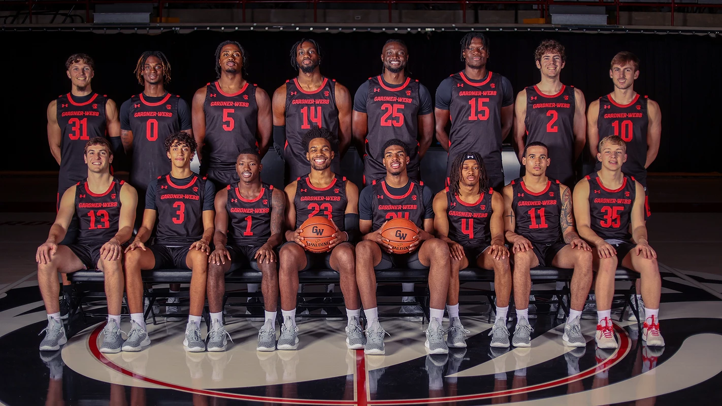 2022 Men's Basketball Team Photo