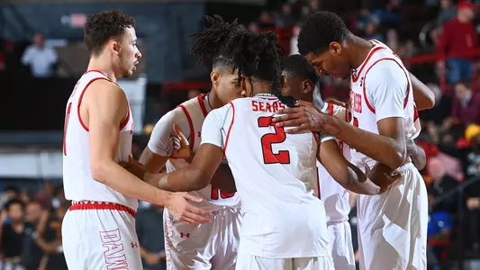 2021-22 Men's Basketball Huddle