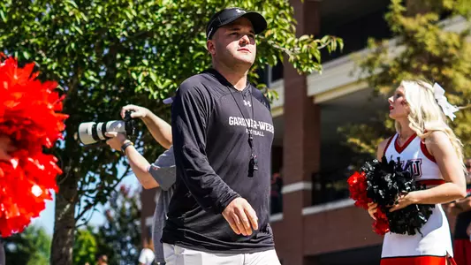 Tre Lamb Dawg Walk