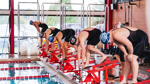 GWU Swimming