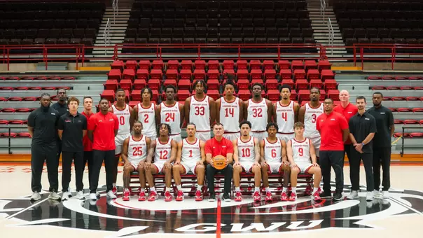 GWU Basketball Team Photo
