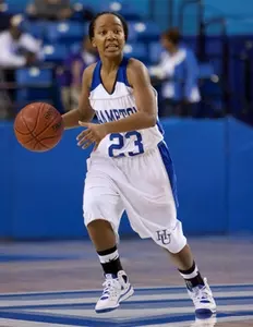 LADY PIRATES GET FIRST MEAC WIN Image