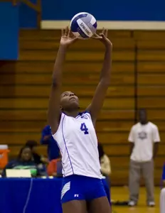 Aaryn Harrison volleyball