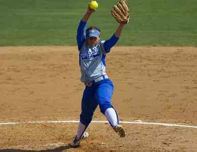 Jackson_pitching