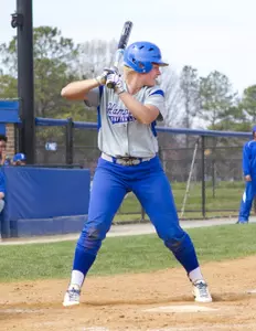 Huwe_at_bat