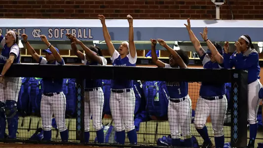 Softball_Team_UNC