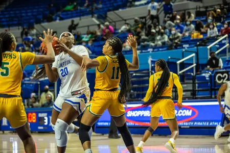 WBB-YOUNG-NSU-2