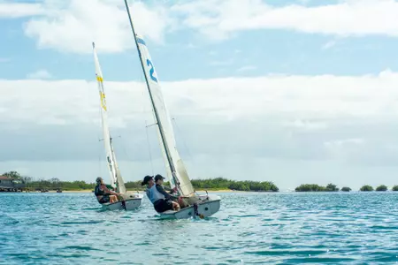 Sailing Hawaii