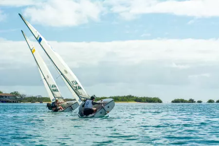 Sailing Hawaii
