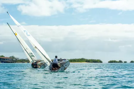 Sailing Hawaii