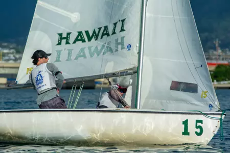 Sailing Hawaii