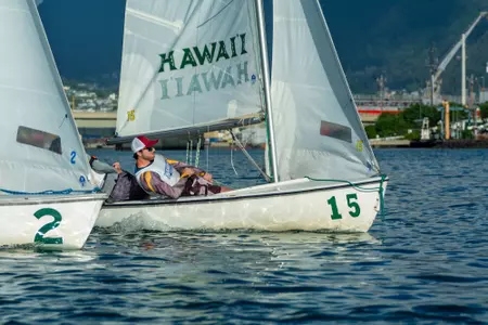 Sailing Hawaii