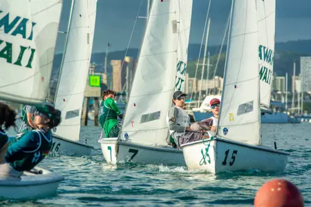 Sailing Hawaii