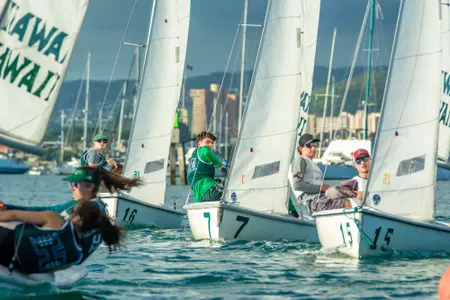 Sailing Hawaii