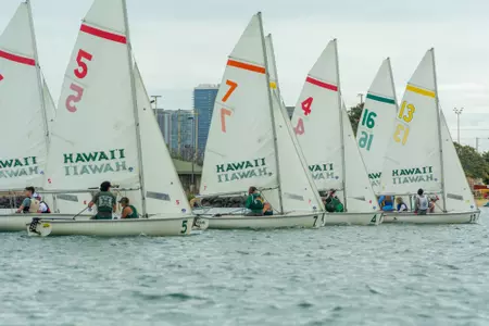 Sailing Hawaii