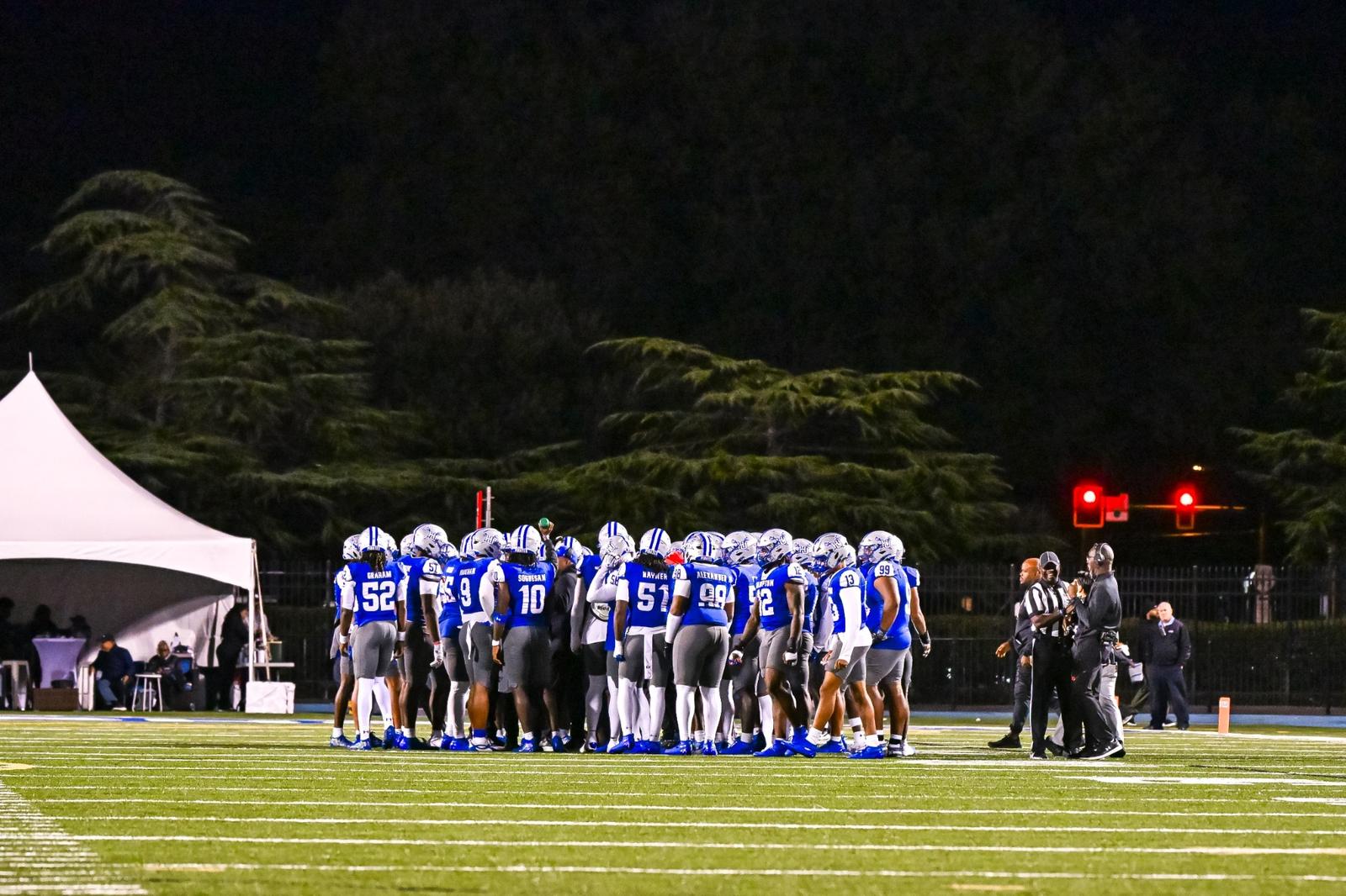 Hampton football: Second Half Burst Lifts Campbell Over Pirates