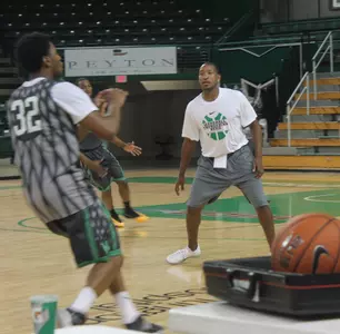 Nine-year NBA veteran Chris Duhon